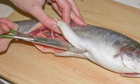 Carefully cutting the fish on a personal cutting board will protect against parasitic infestation